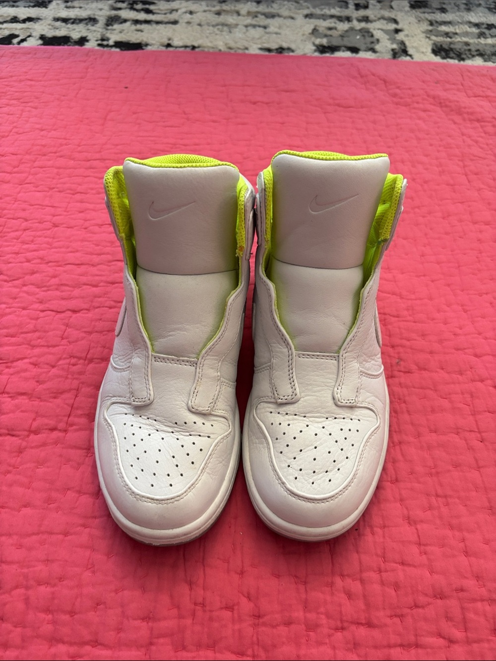 Sacai White High-Top Sneakers with Neon Yellow Trim, US8